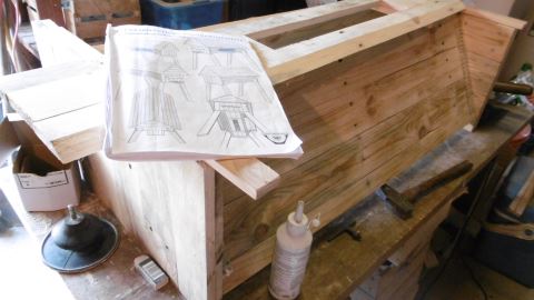 Fabrication du fond de ruche