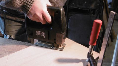 Coupe d'une planche séparatrice