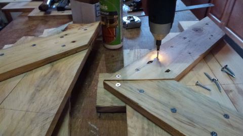 assemblage des pignons de toiture