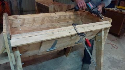 fixation d'une réglette de repérage des barrettes